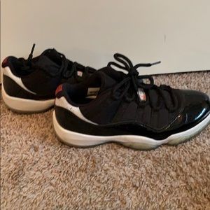 Men Jordan’s Size 9